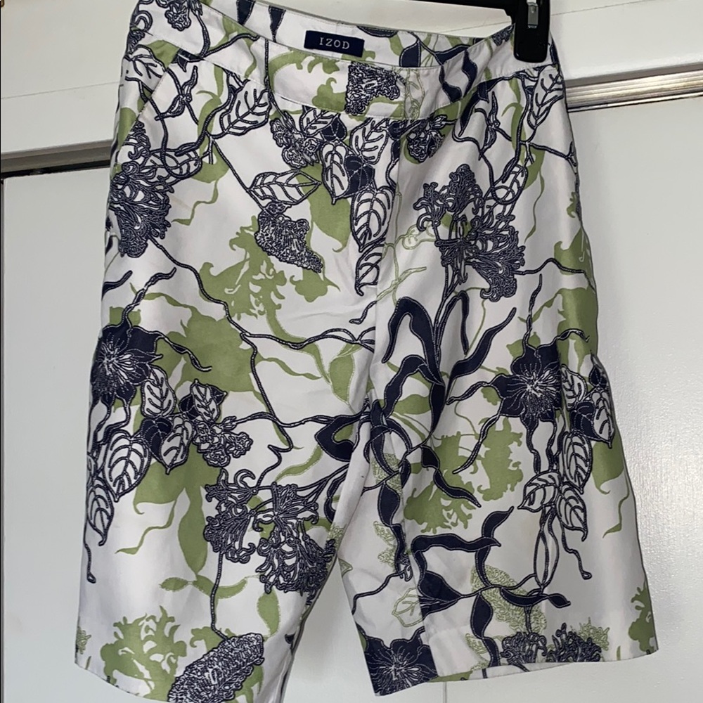 Izod Green and Navy Floral Shorts